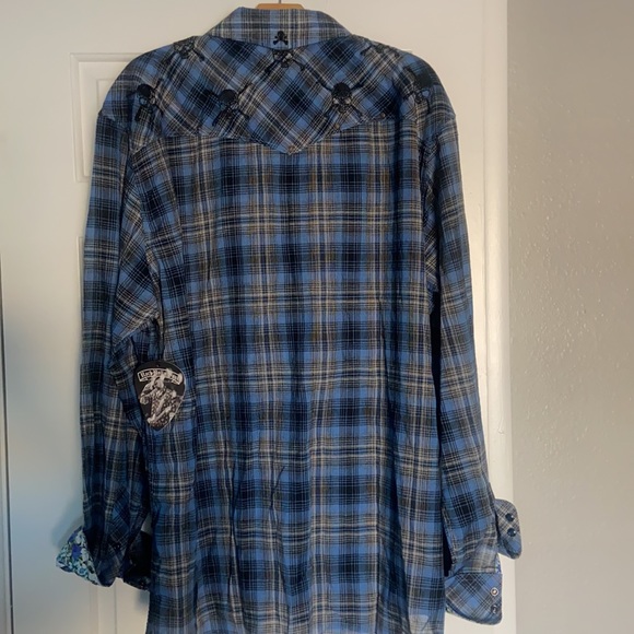 New shirt! Unisex plaid.  Skulls - Picture 5 of 5